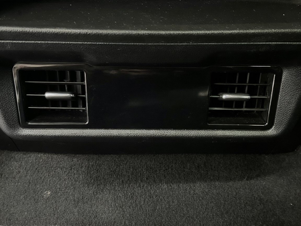 Used 2022 Chevrolet Silverado 1500 Custom w/ LPO, Dark Essentials Package RWD image 17