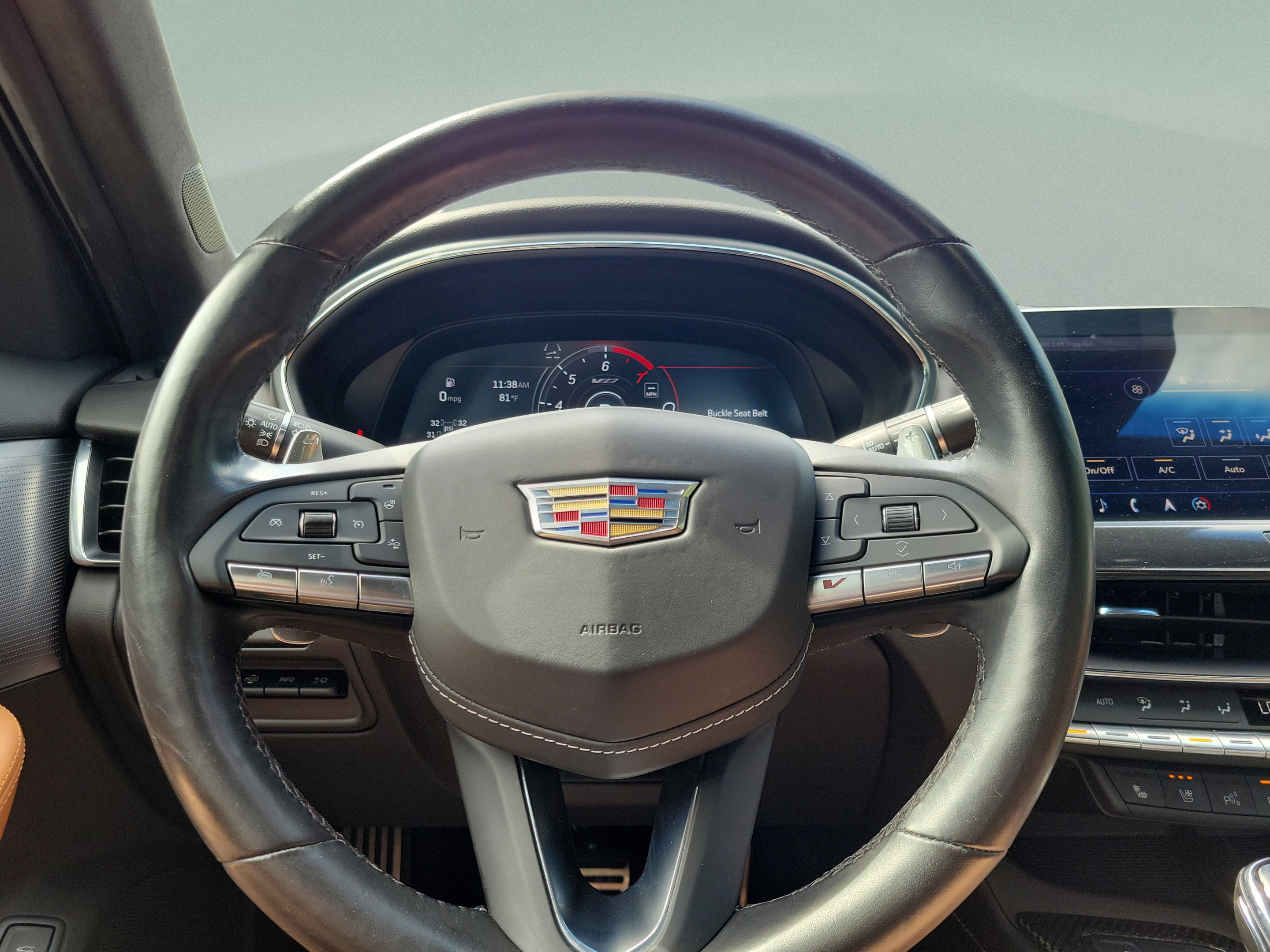 Used 2023 Cadillac CT5 V w/ Platinum Package RWD image 17