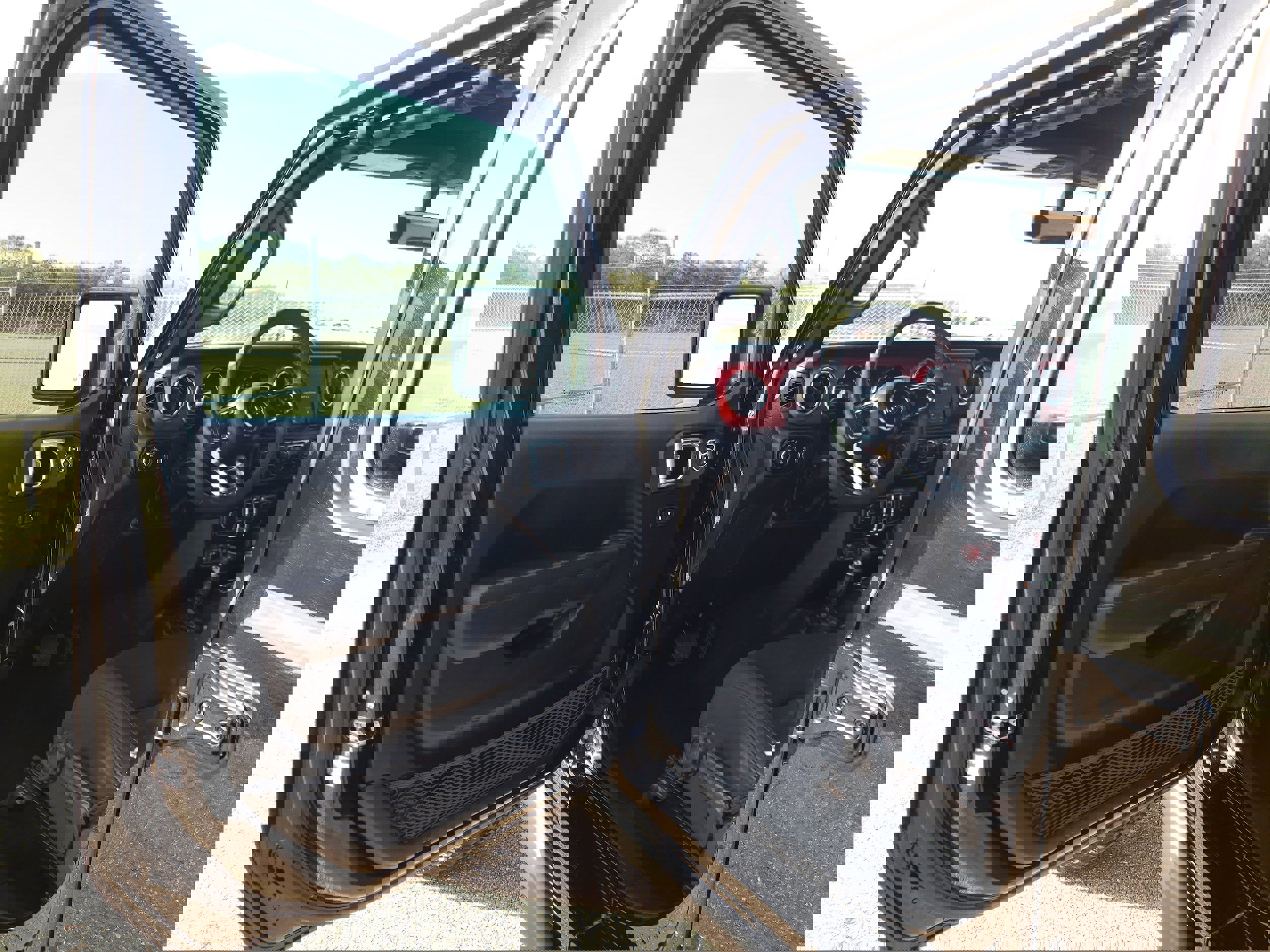 Used 2023 Jeep Gladiator Rubicon w/ Trailer Tow Package image 12