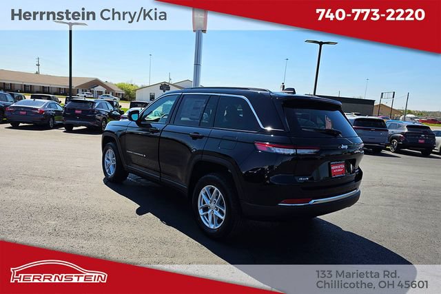 New 2026 Jeep Grand Cherokee Laredo X AWD/4WD image 5