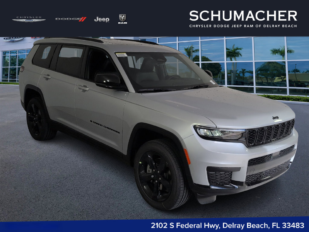 New 2025 Jeep Grand Cherokee L Laredo RWD image 2