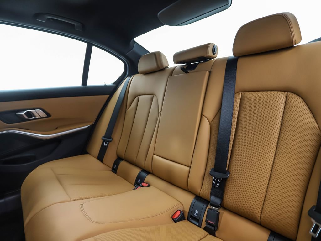 New 2026 BMW 330i xDrive Sedan w/ Premium Package image 23