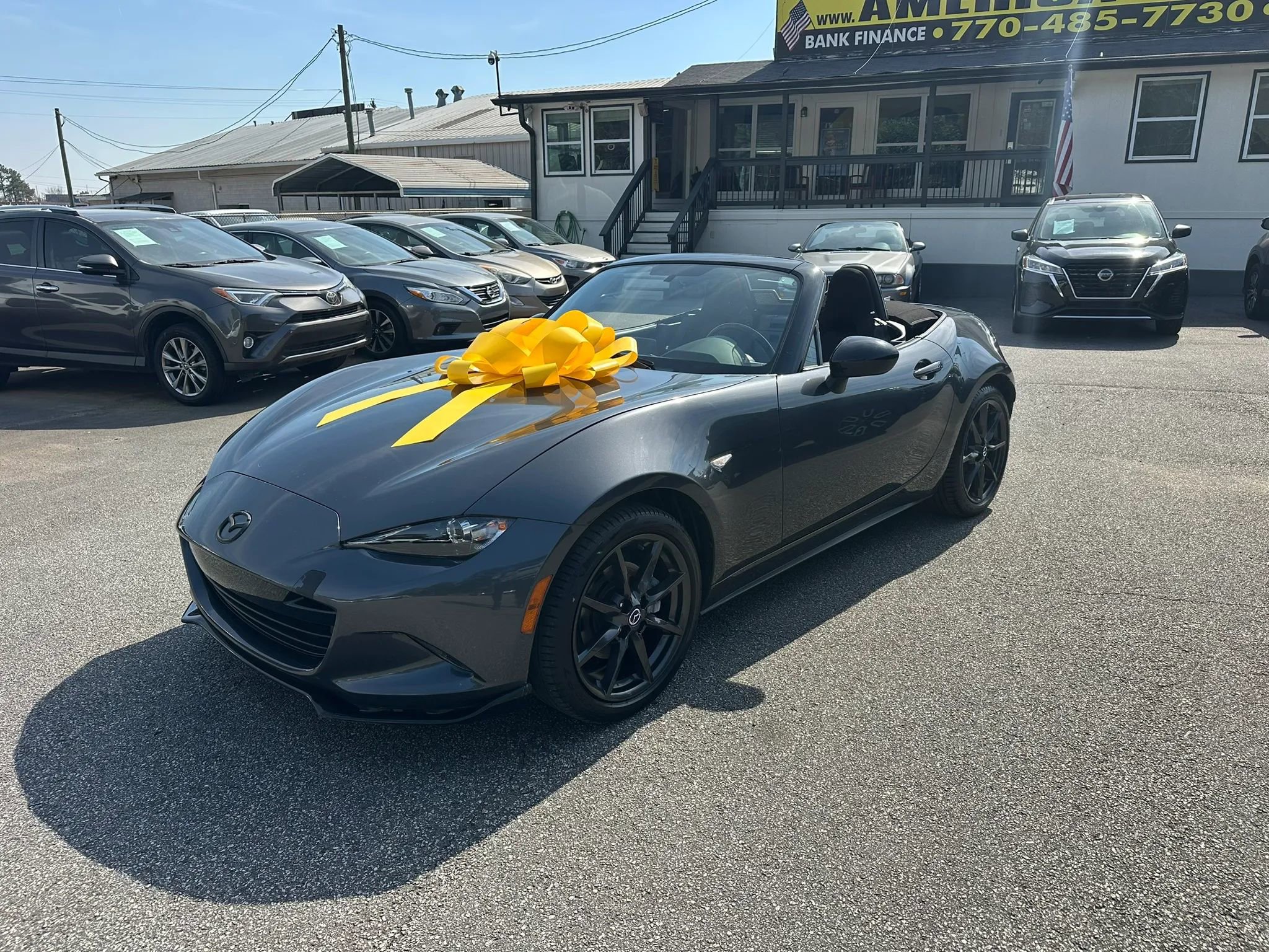 Used 2016 MAZDA MX-5 Miata Club image 1