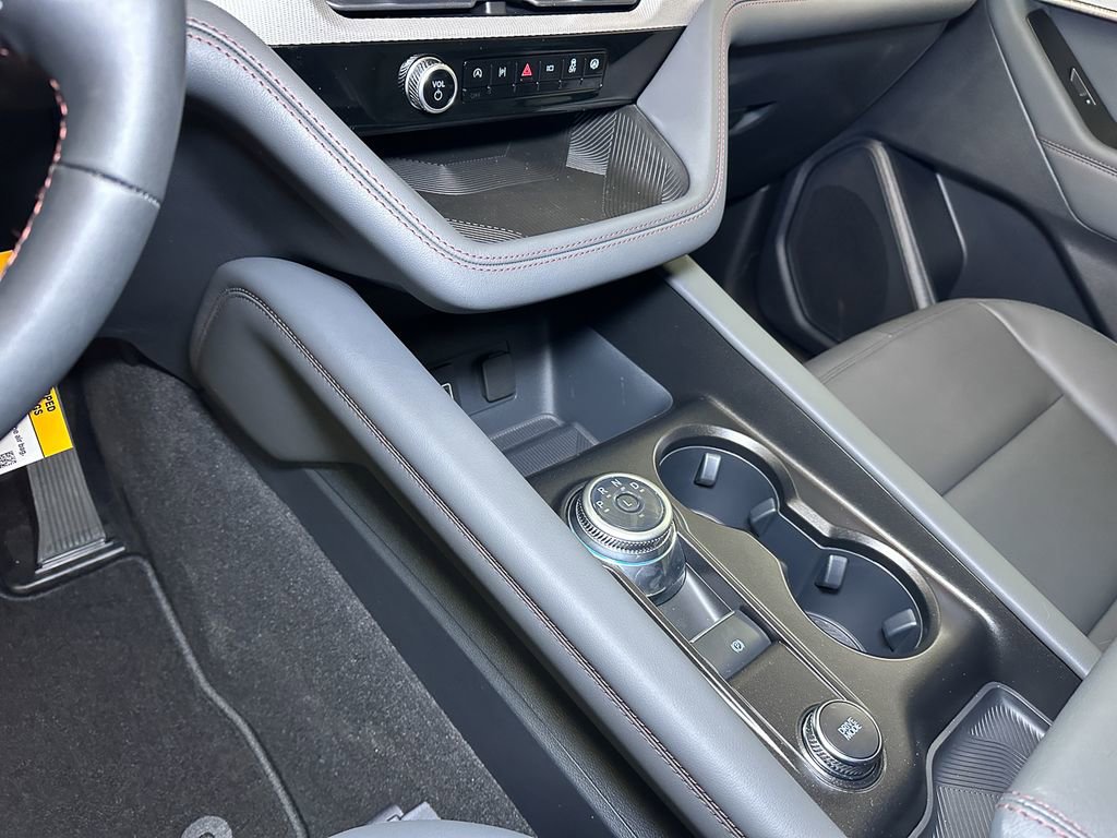 New 2026 Ford Explorer Active w/ Active Comfort Package image 35