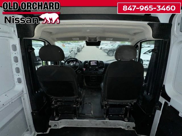 Used 2025 RAM ProMaster 2500 w/ Convenience Group FWD image 12