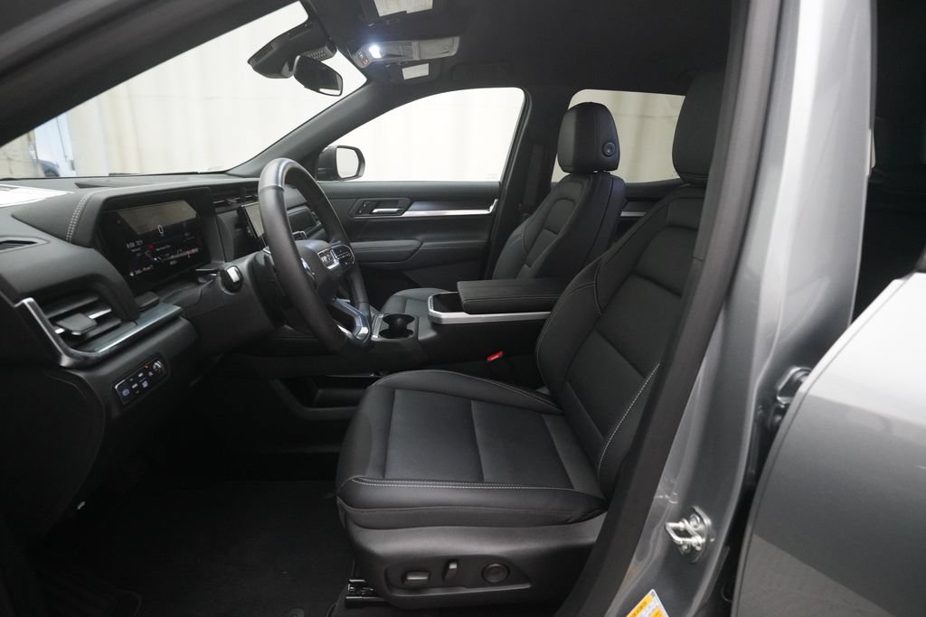 Used 2026 GMC Terrain Elevation w/ Elevation Premium Package AWD/4WD image 7