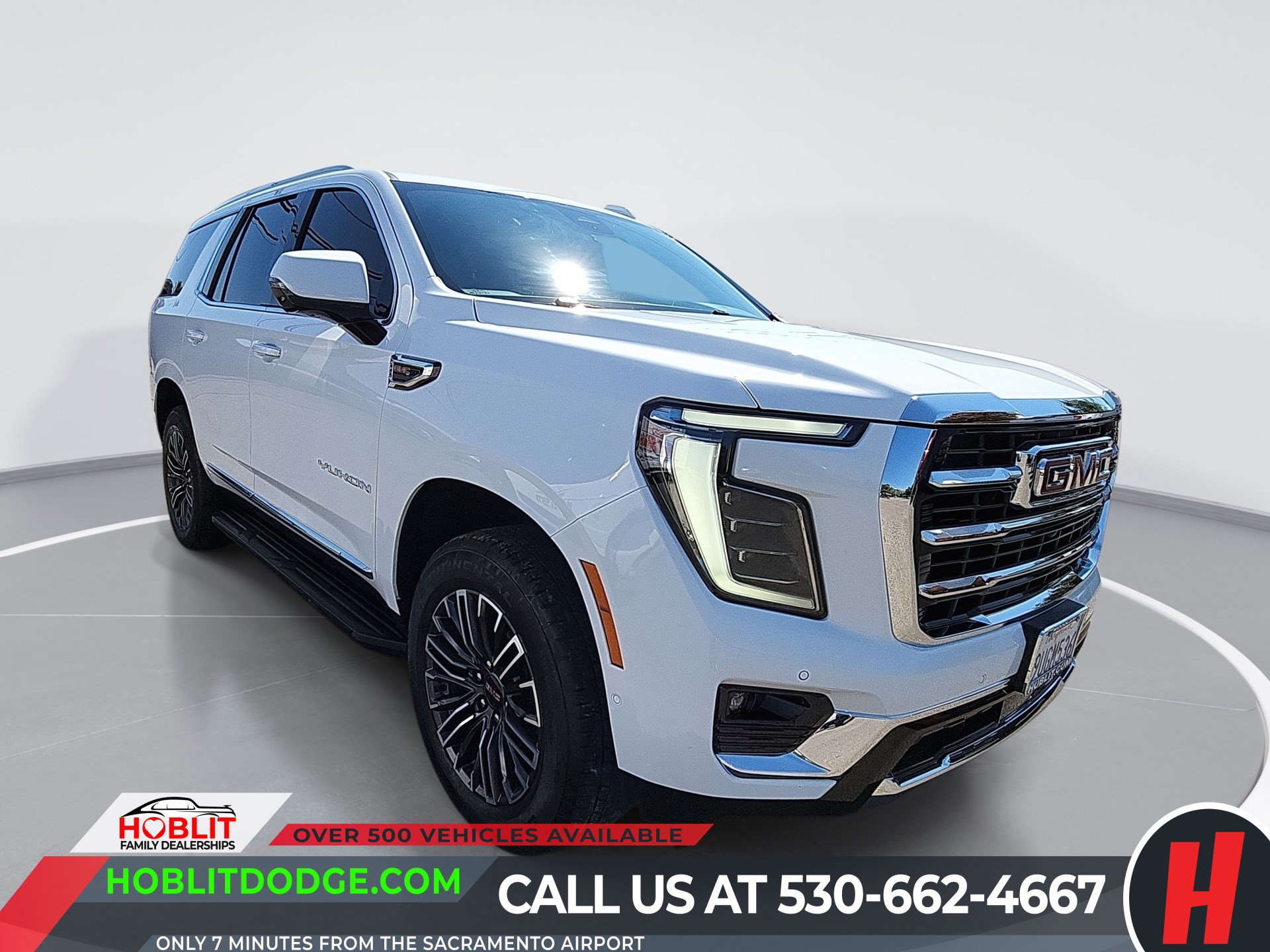 Used 2025 GMC Yukon Elevation AWD/4WD image 1