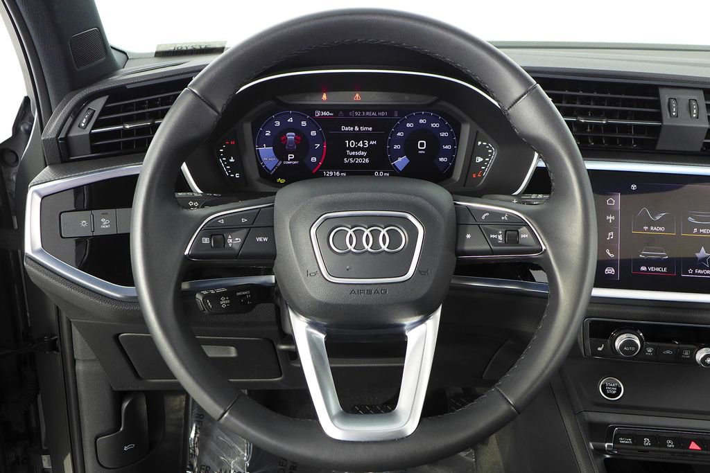 Used 2025 Audi Q3 2.0T Premium w/ Convenience Package AWD/4WD image 27