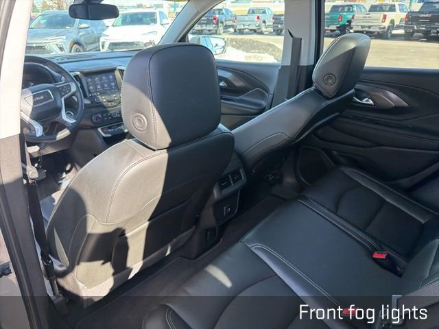 Used 2023 GMC Terrain SLT image 28