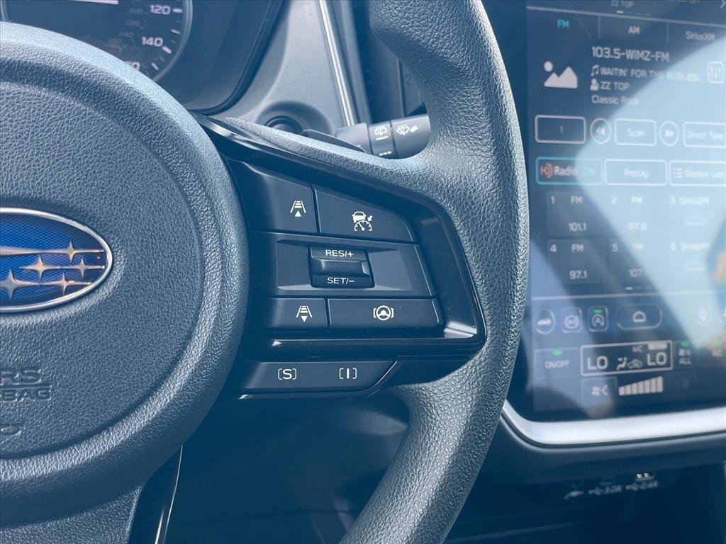 Used 2025 Subaru Crosstrek 2.0i Premium image 14