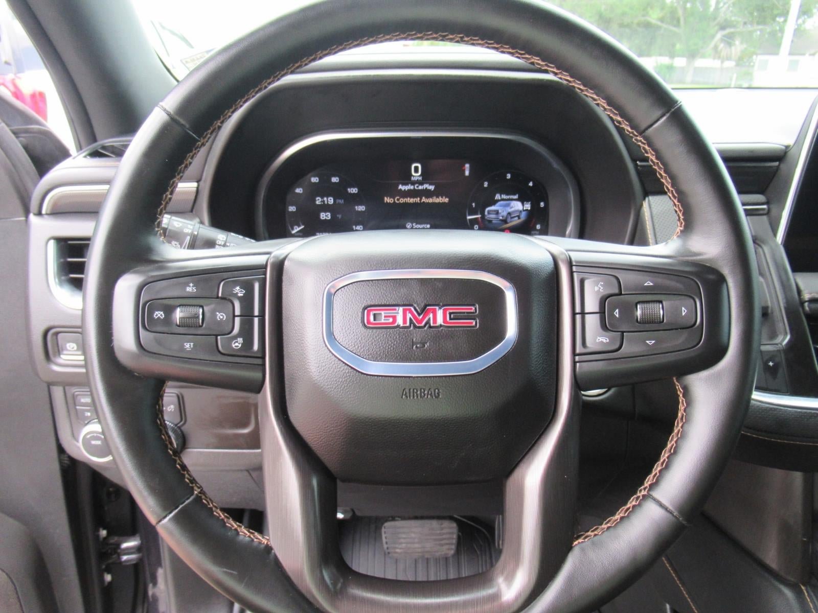 Used 2024 GMC Yukon AT4 w/ Technology Package AWD/4WD image 23