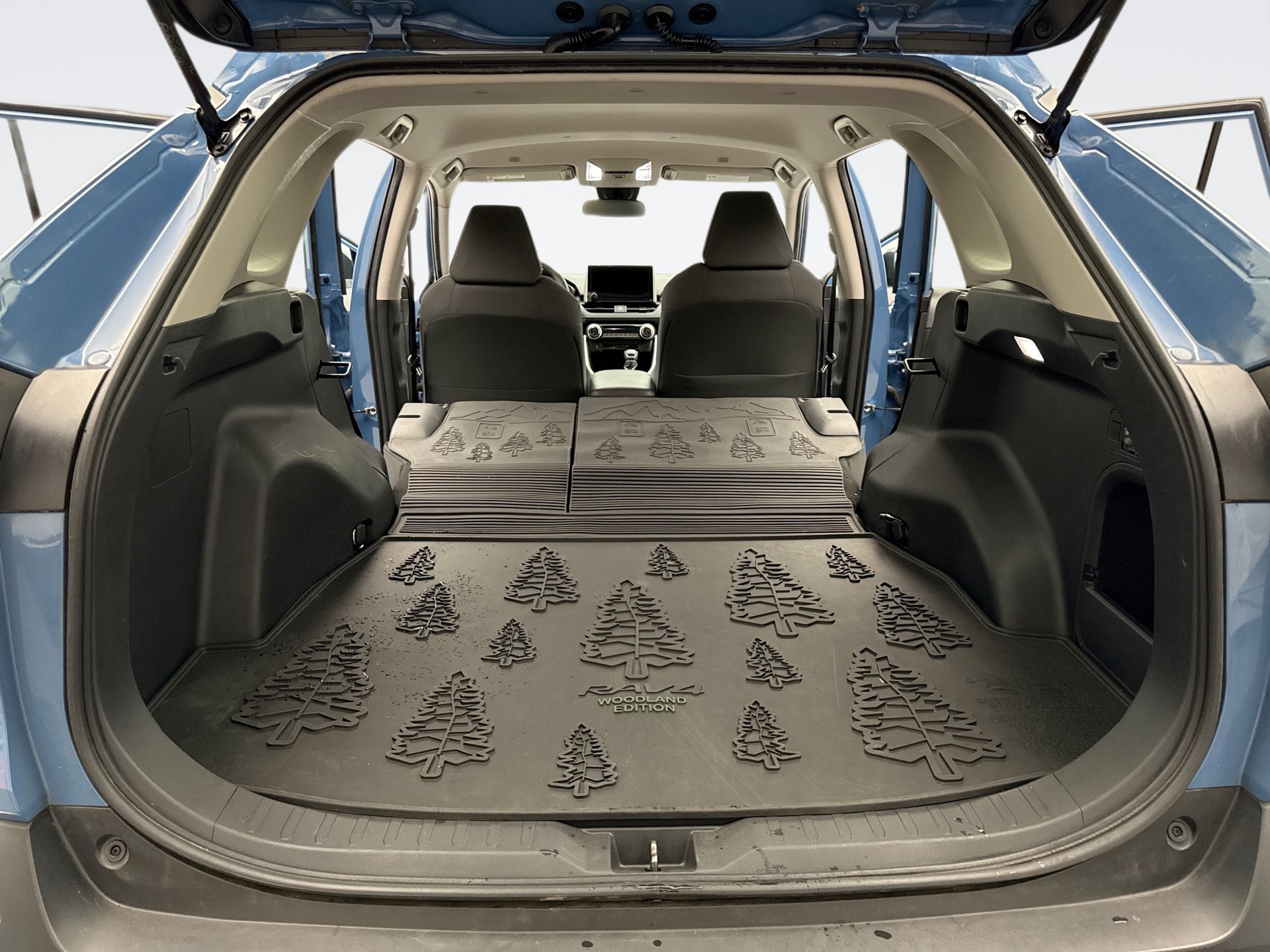 Used 2023 Toyota RAV4 AWD Hybrid image 23