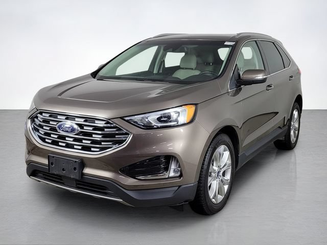Used 2019 Ford Edge Titanium w/ Cold Weather Package AWD/4WD image 7