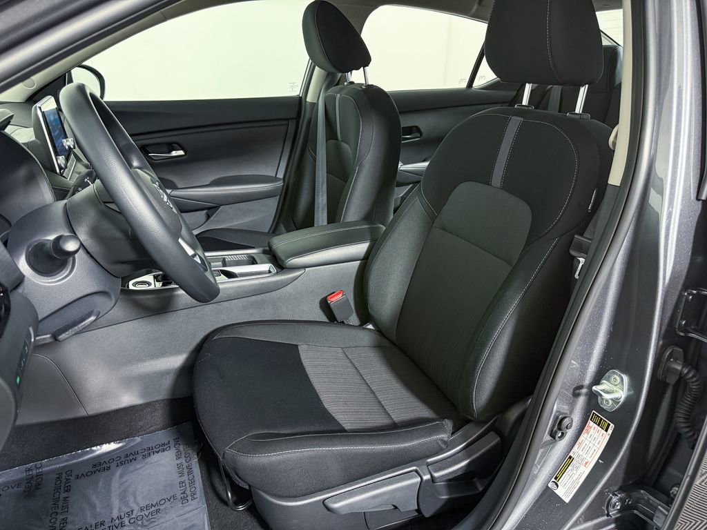 Certified 2025 Nissan Sentra SV image 15