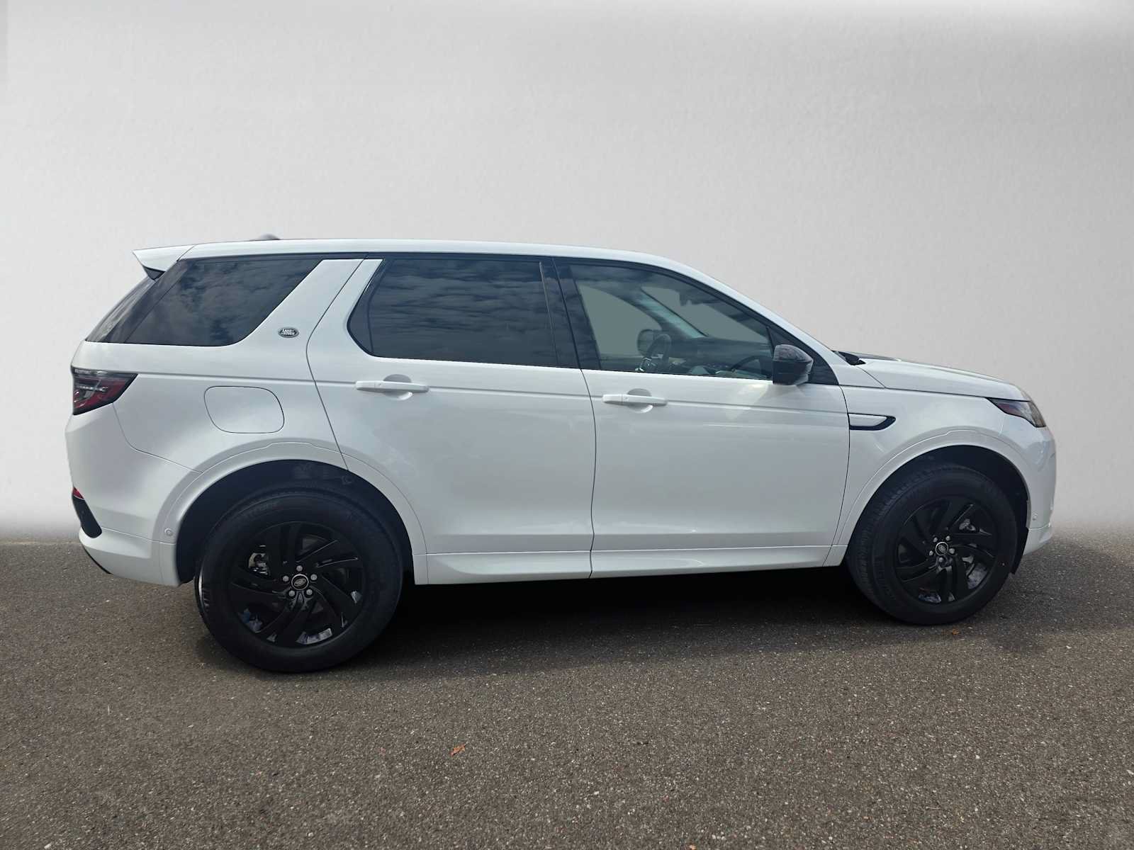 Used 2025 Land Rover Discovery Sport S AWD/4WD image 2
