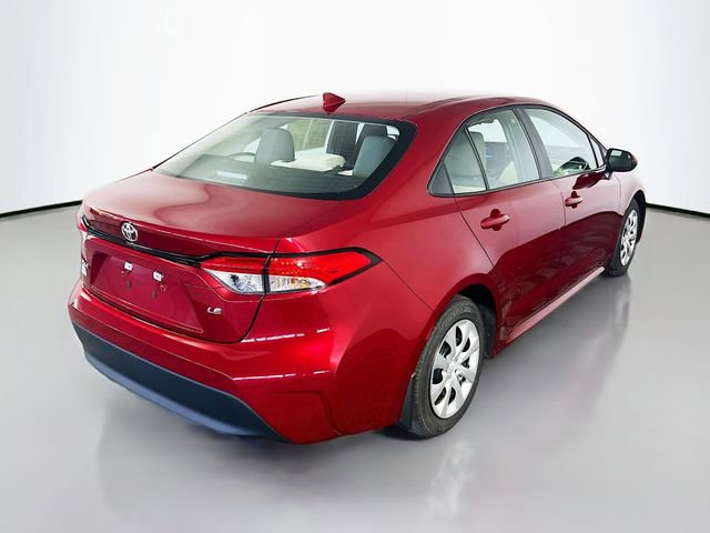 Used 2025 Toyota Corolla LE image 7