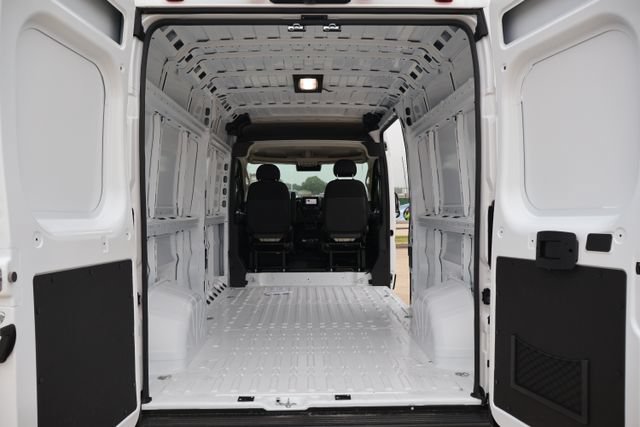 New 2026 RAM ProMaster 3500 w/ Advanced Safety Group FWD image 3