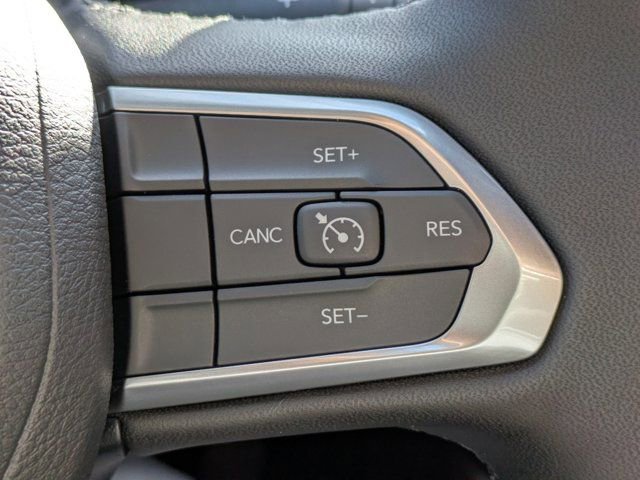 New 2026 Jeep Compass Latitude w/ Sun and Sound Group image 23