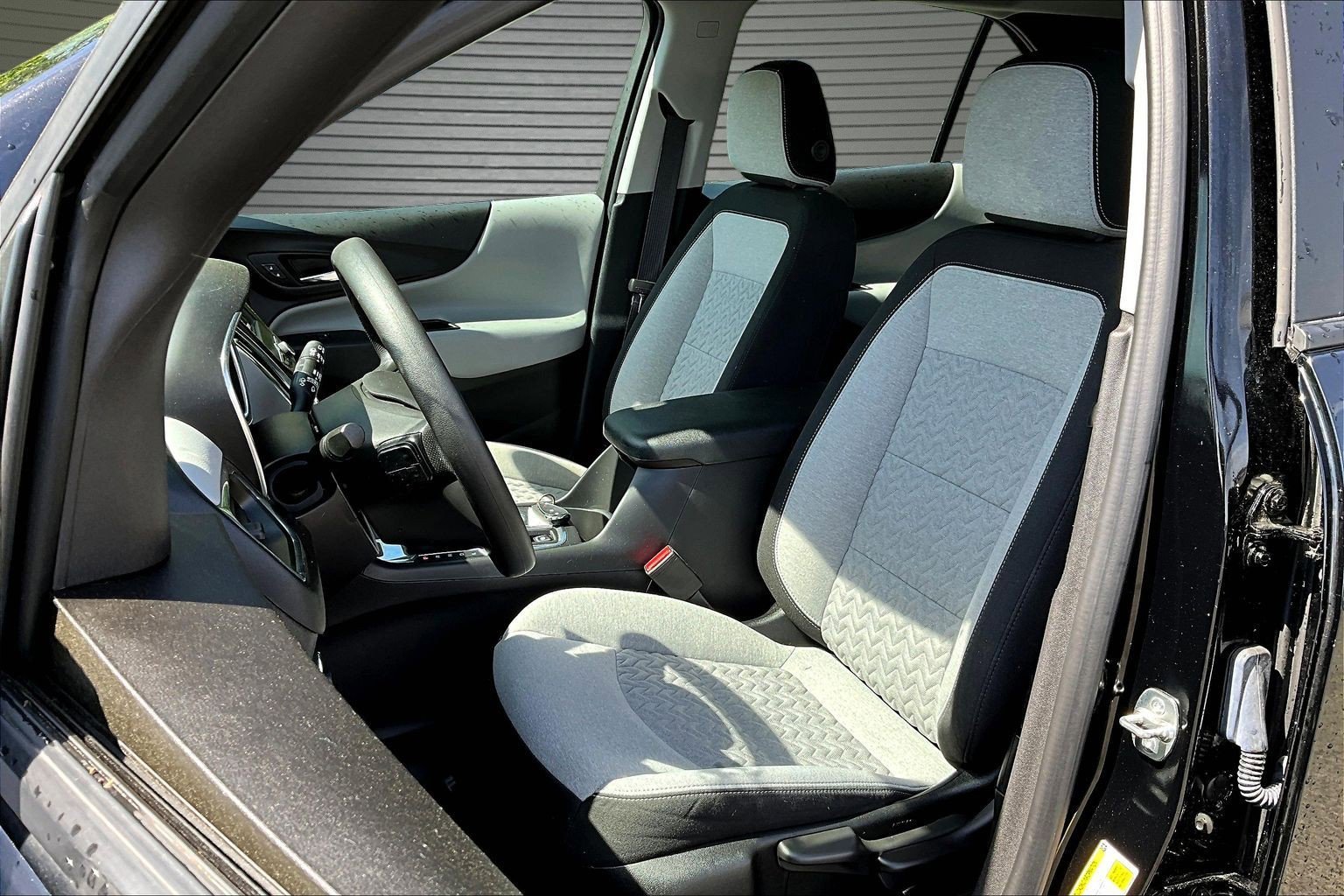 Used 2024 Chevrolet Equinox LS AWD/4WD image 13