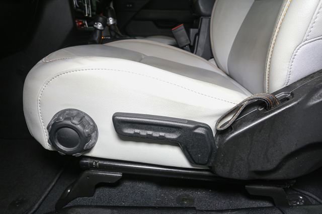 Used 2022 Jeep Gladiator Mojave w/ LED Lighting Group image 35