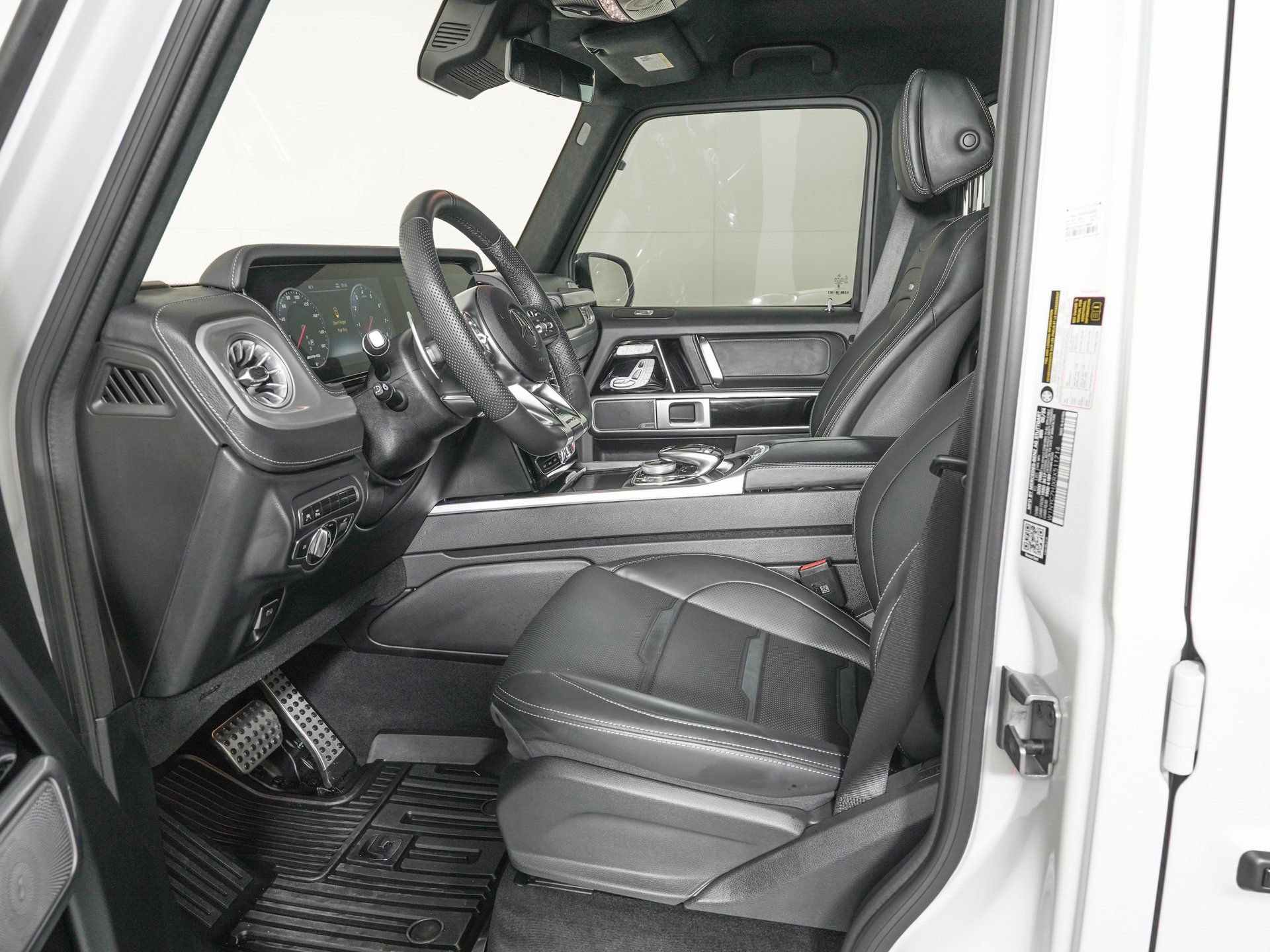 Used 2024 Mercedes-Benz G 63 AMG 4MATIC image 15