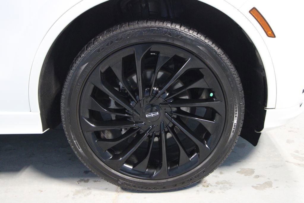 Used 2025 Lincoln Aviator Reserve w/ Equipment Group 201A image 36