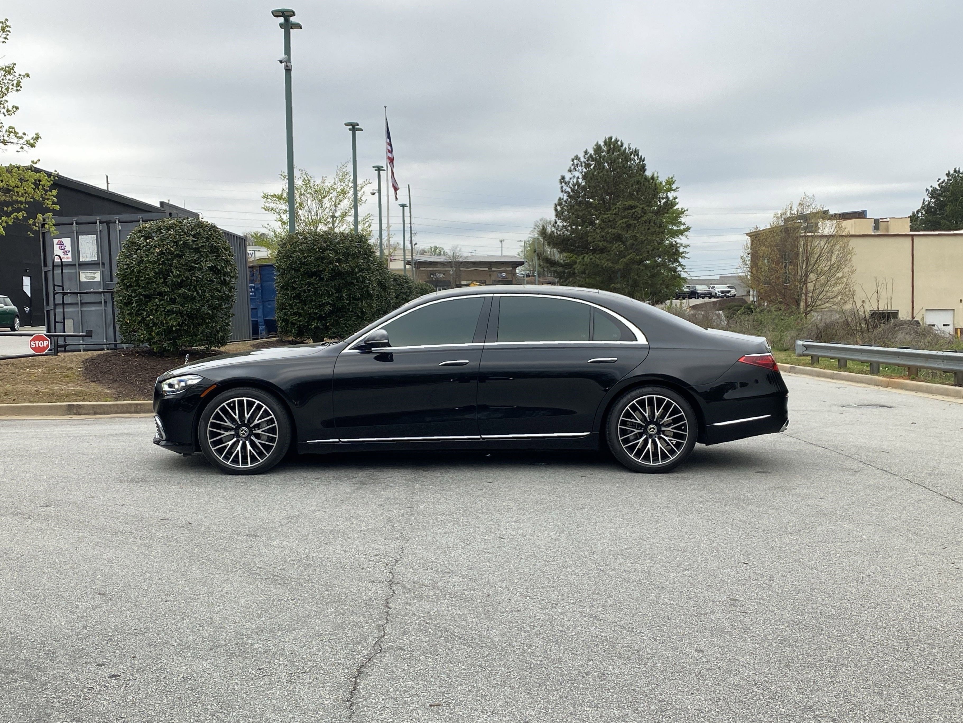 Used 2023 Mercedes-Benz S 580 4MATIC Sedan w/ 3D Technology Package image 14