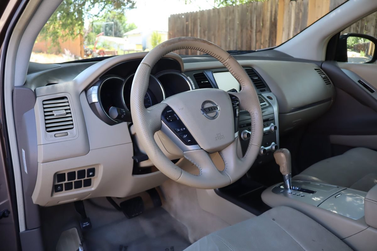 Used 2013 Nissan Murano SV AWD/4WD image 15