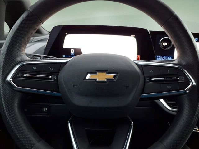Used 2025 Chevrolet Equinox EV LT image 27
