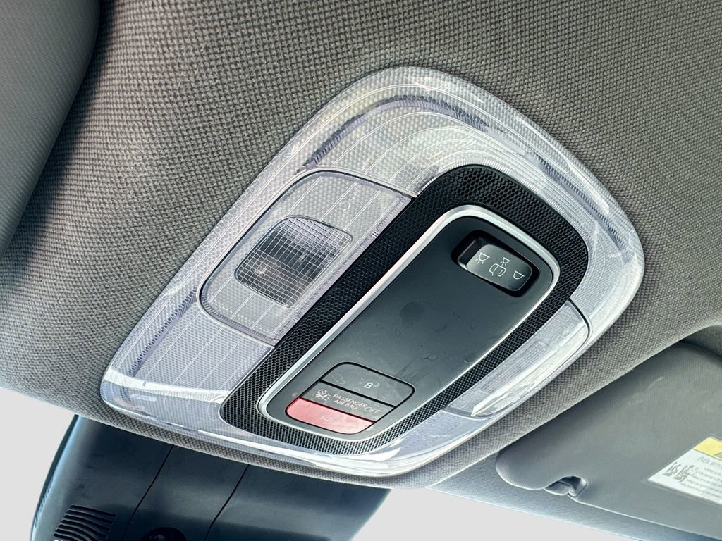 Used 2024 Hyundai Elantra SEL image 19