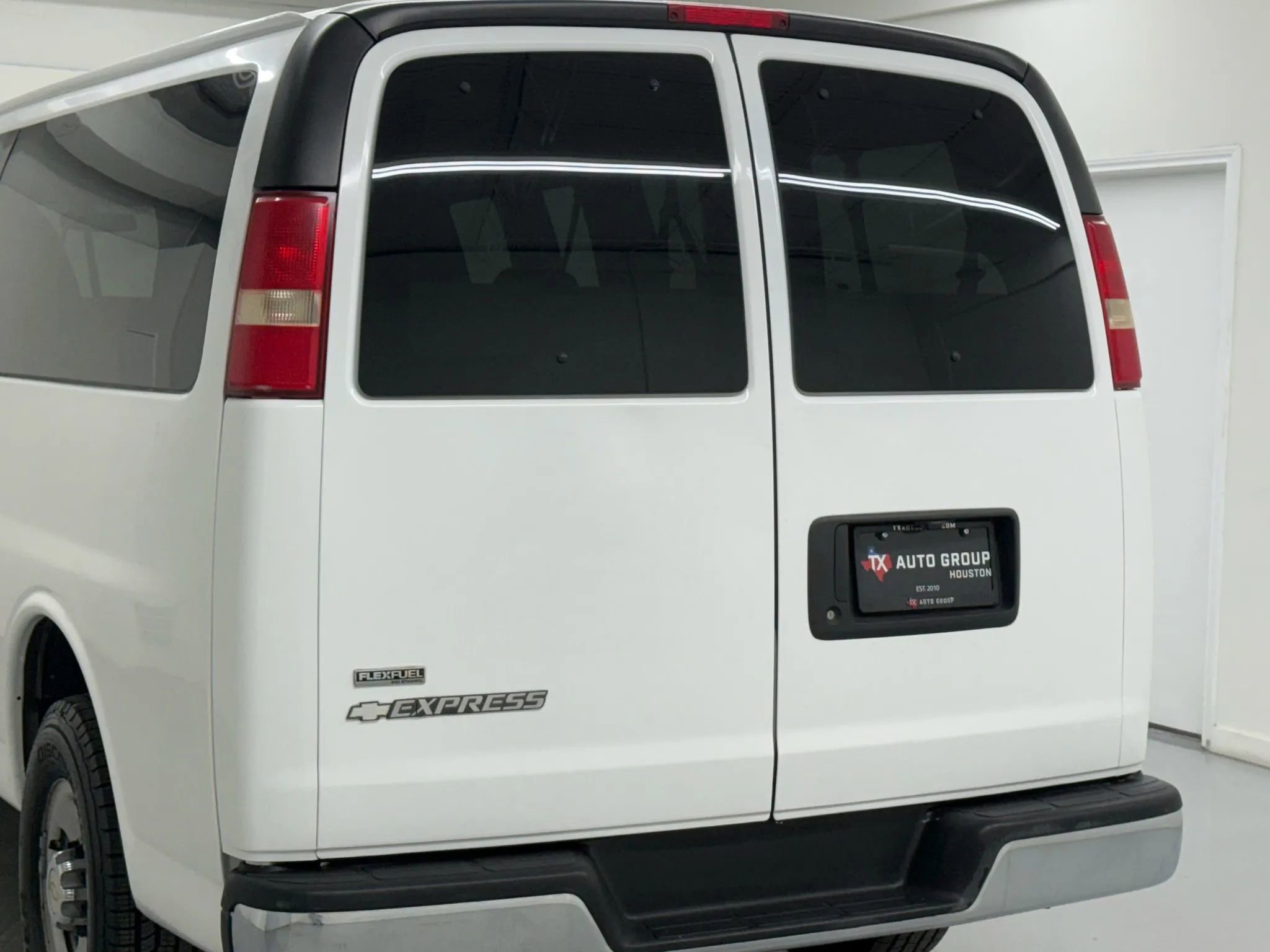 Used 2012 Chevrolet Express 3500 LT w/ LT Preferred Equipment Group image 37