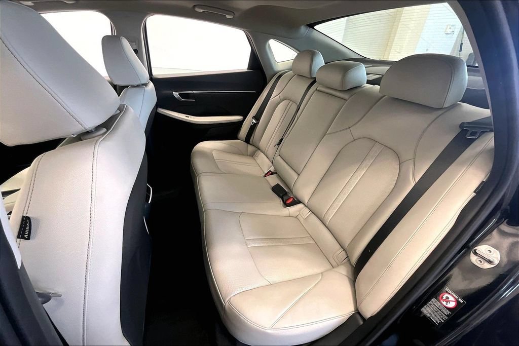 Used 2023 Hyundai Sonata Limited FWD image 27