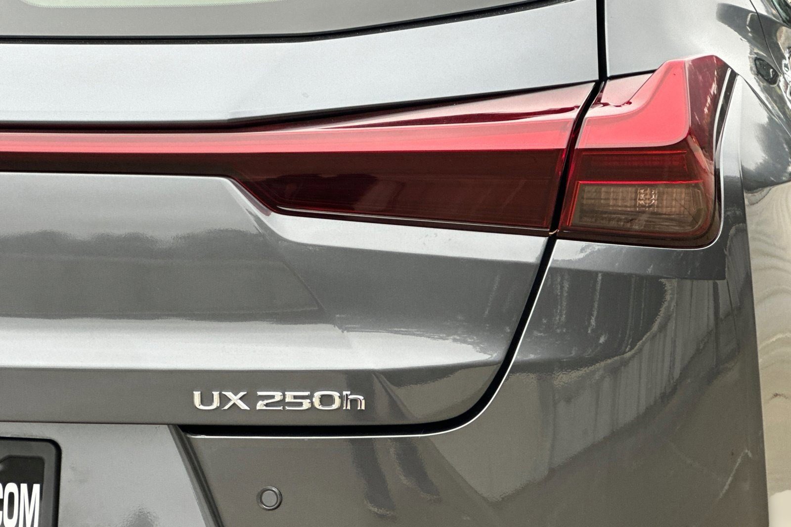 Used 2024 Lexus UX 250h FWD image 12