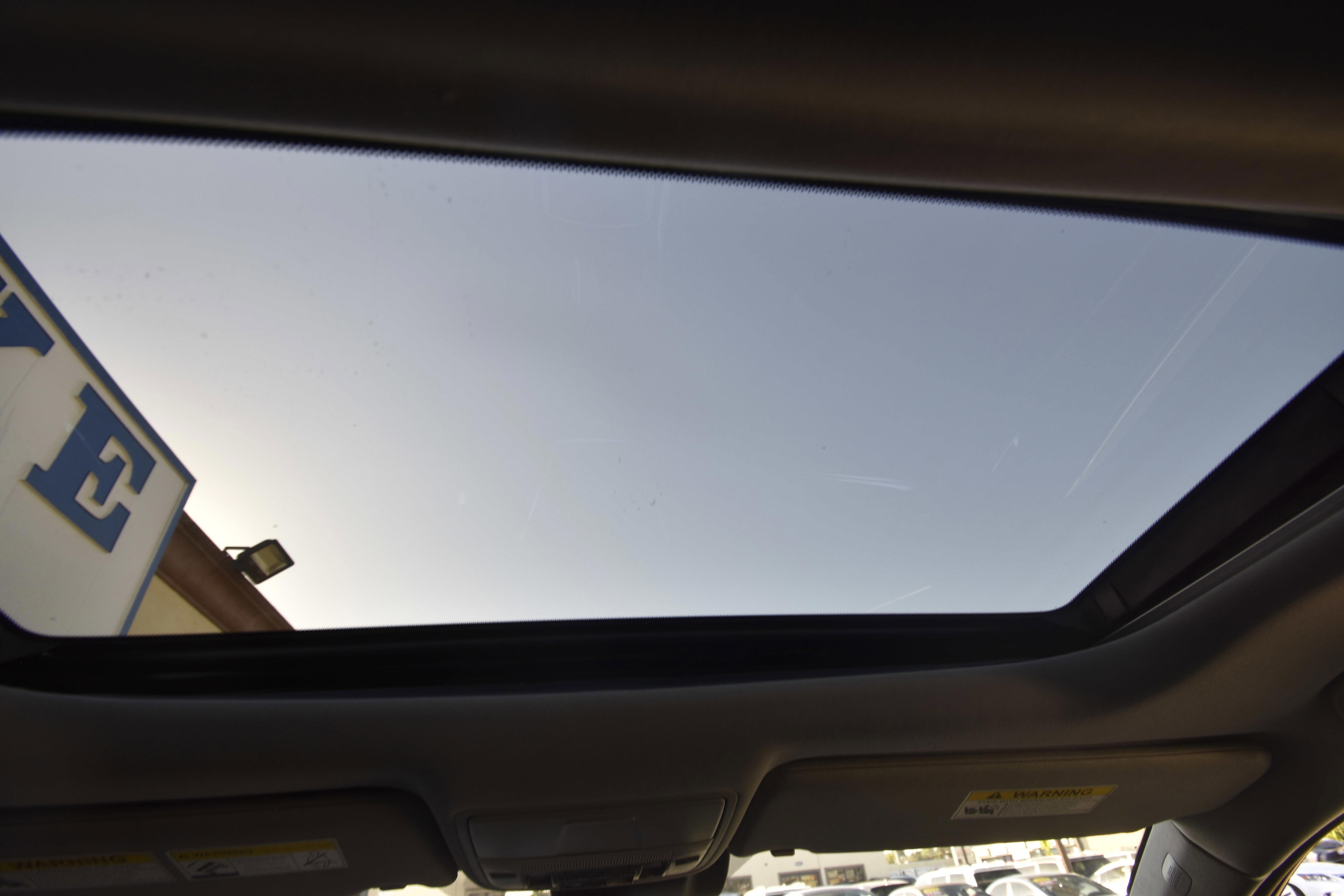 Used 2019 Acura MDX FWD w/ Advance Package image 15