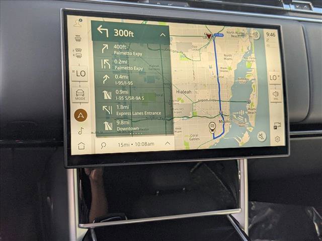 Used 2024 Land Rover Range Rover SE image 14