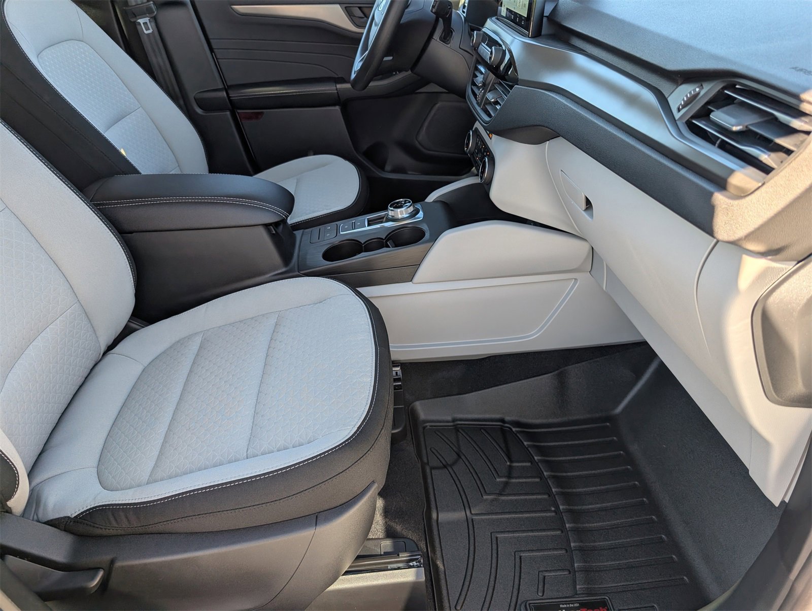 New 2026 Ford Escape Active image 25