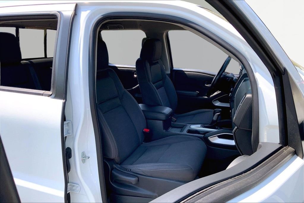 Used 2022 Nissan Frontier SV RWD image 19