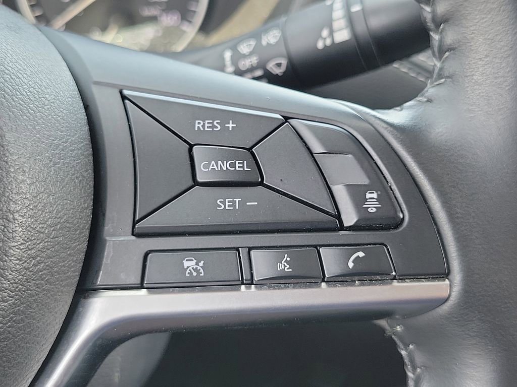Certified 2022 Nissan Sentra SV w/ Trunk Package FWD image 6