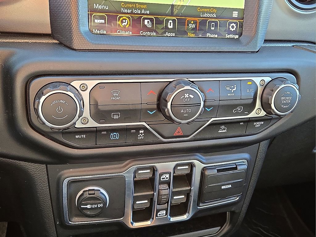 Used 2023 Jeep Wrangler Unlimited w/ 8.4" Radio Group image 28