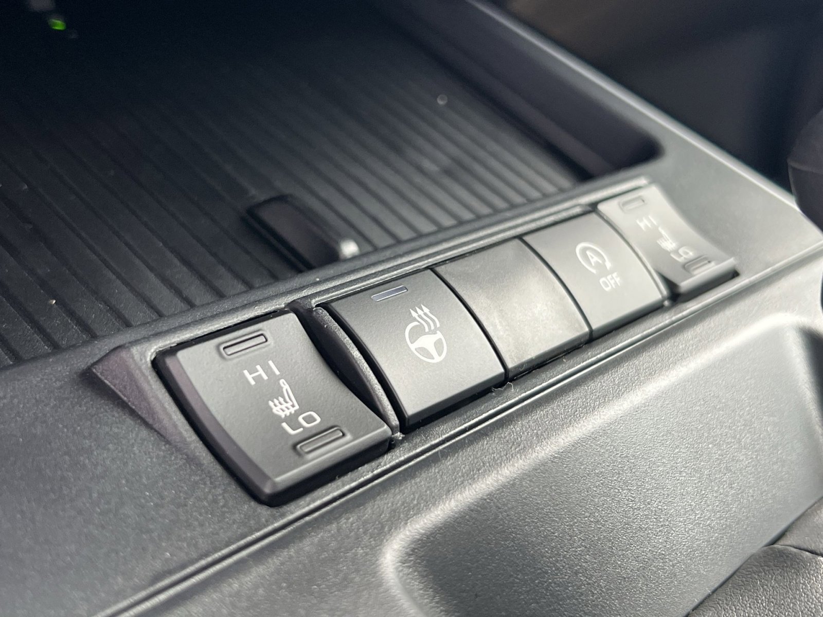 New 2026 Toyota Corolla Cross XLE image 25