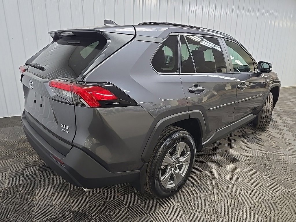 Used 2024 Toyota RAV4 XLE image 10
