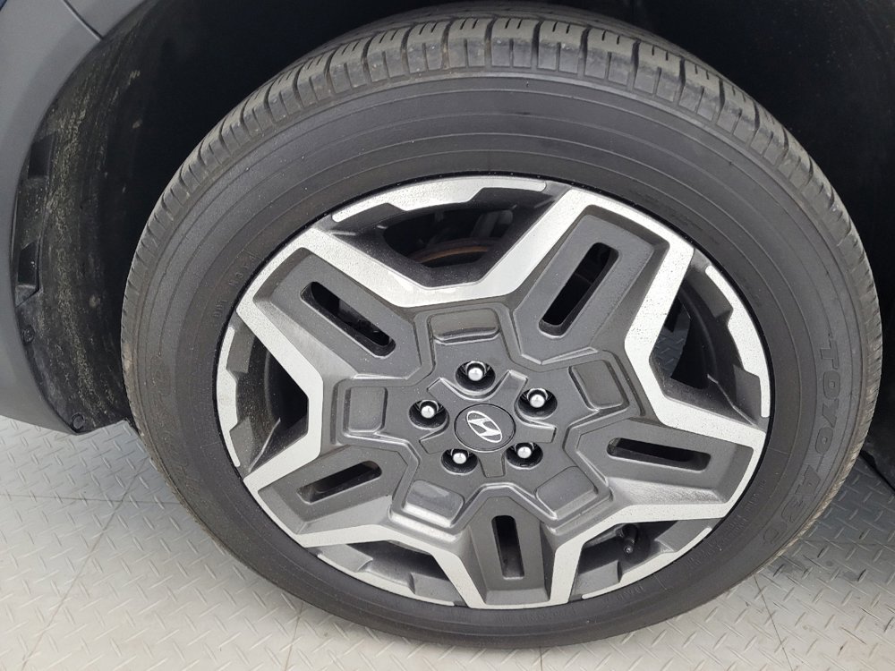 Used 2022 Hyundai Santa Fe Limited w/ Cargo Package image 31