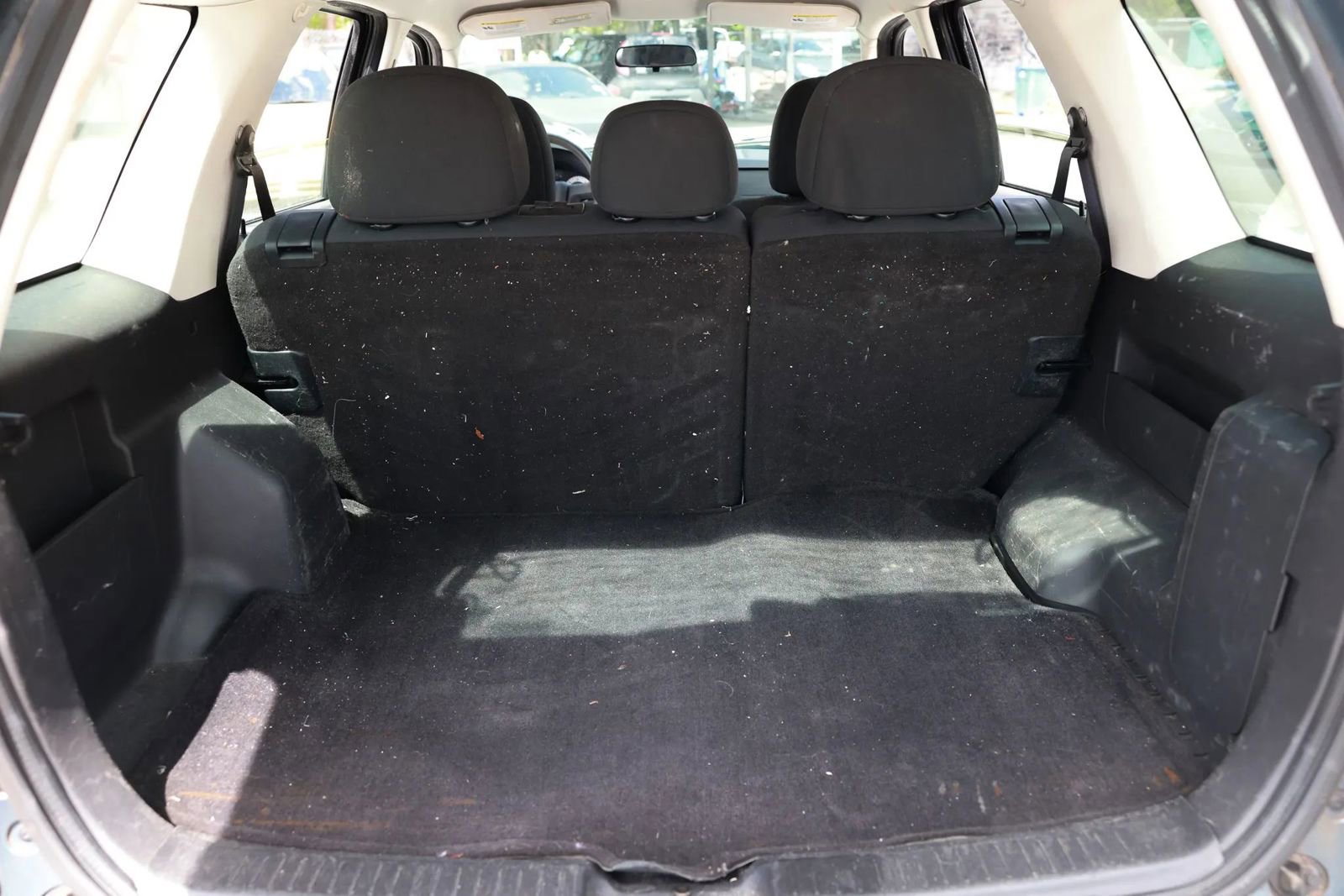 Used 2010 MAZDA Tribute i Sport image 15