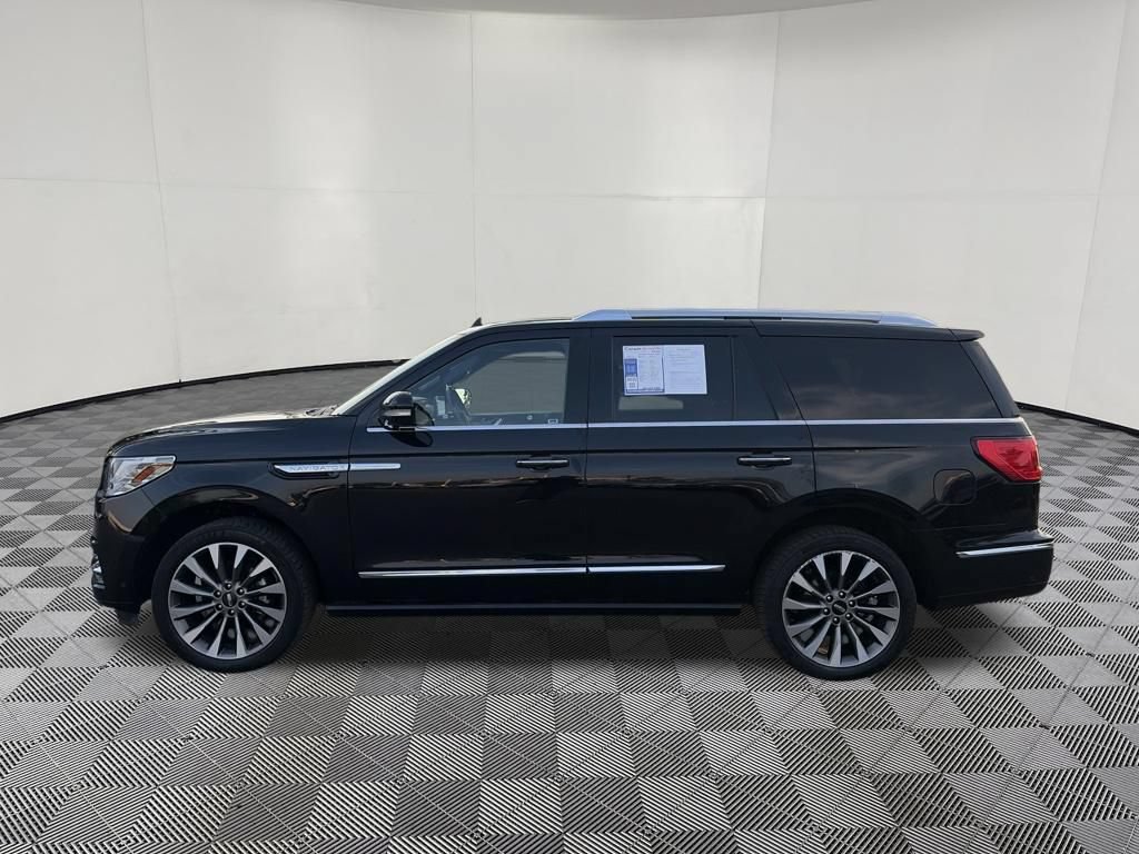 Used 2021 Lincoln Navigator Reserve AWD/4WD image 4