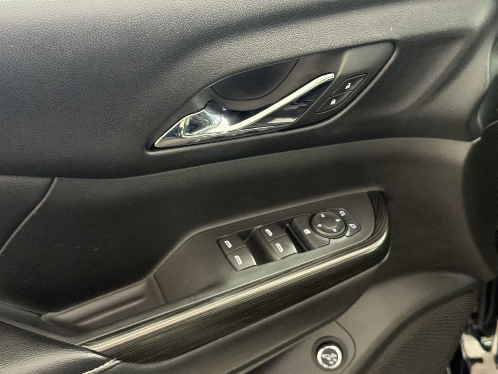 Used 2017 GMC Acadia SLT FWD image 15