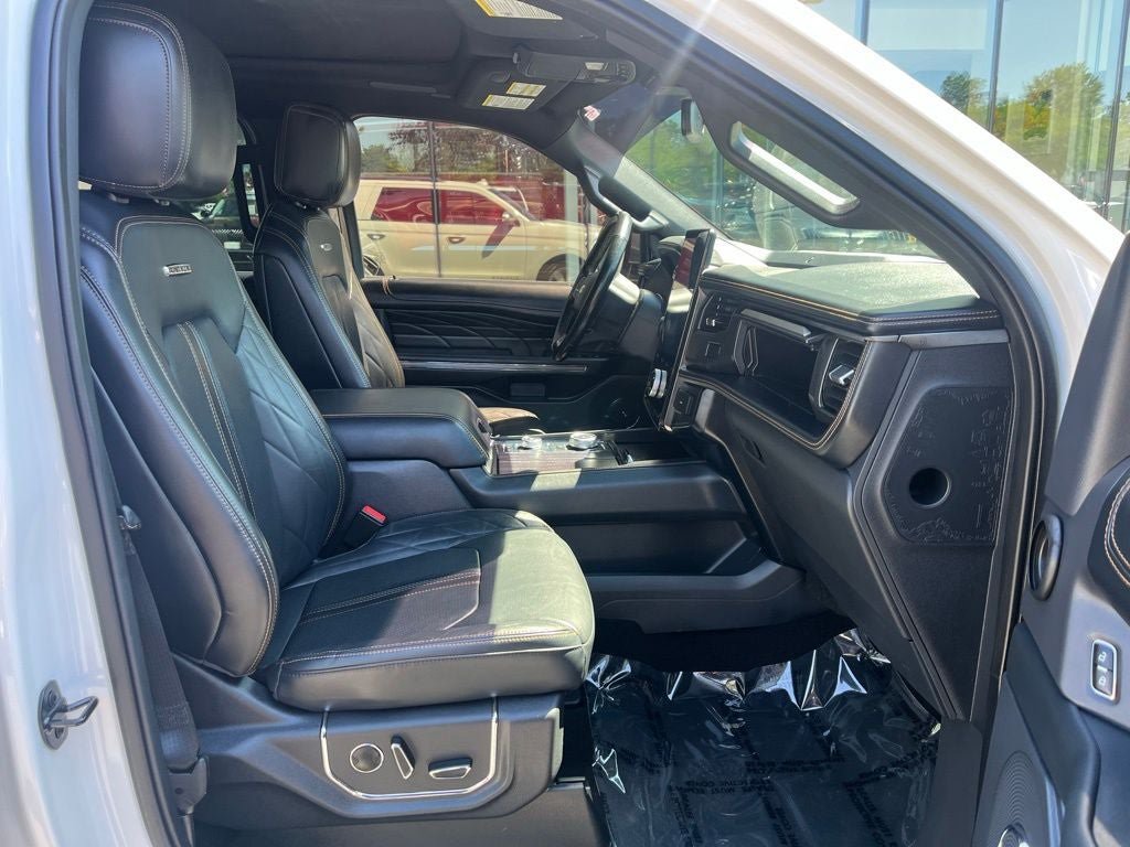 Certified 2023 Ford Expedition Platinum AWD/4WD image 23