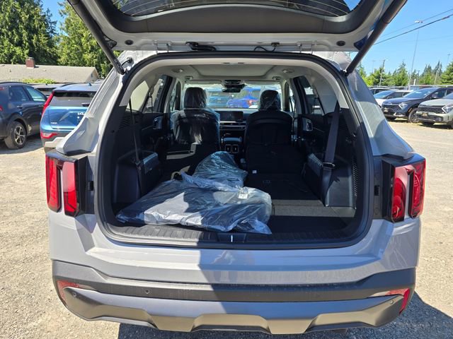 New 2025 Kia Sorento X-Line EX image 3