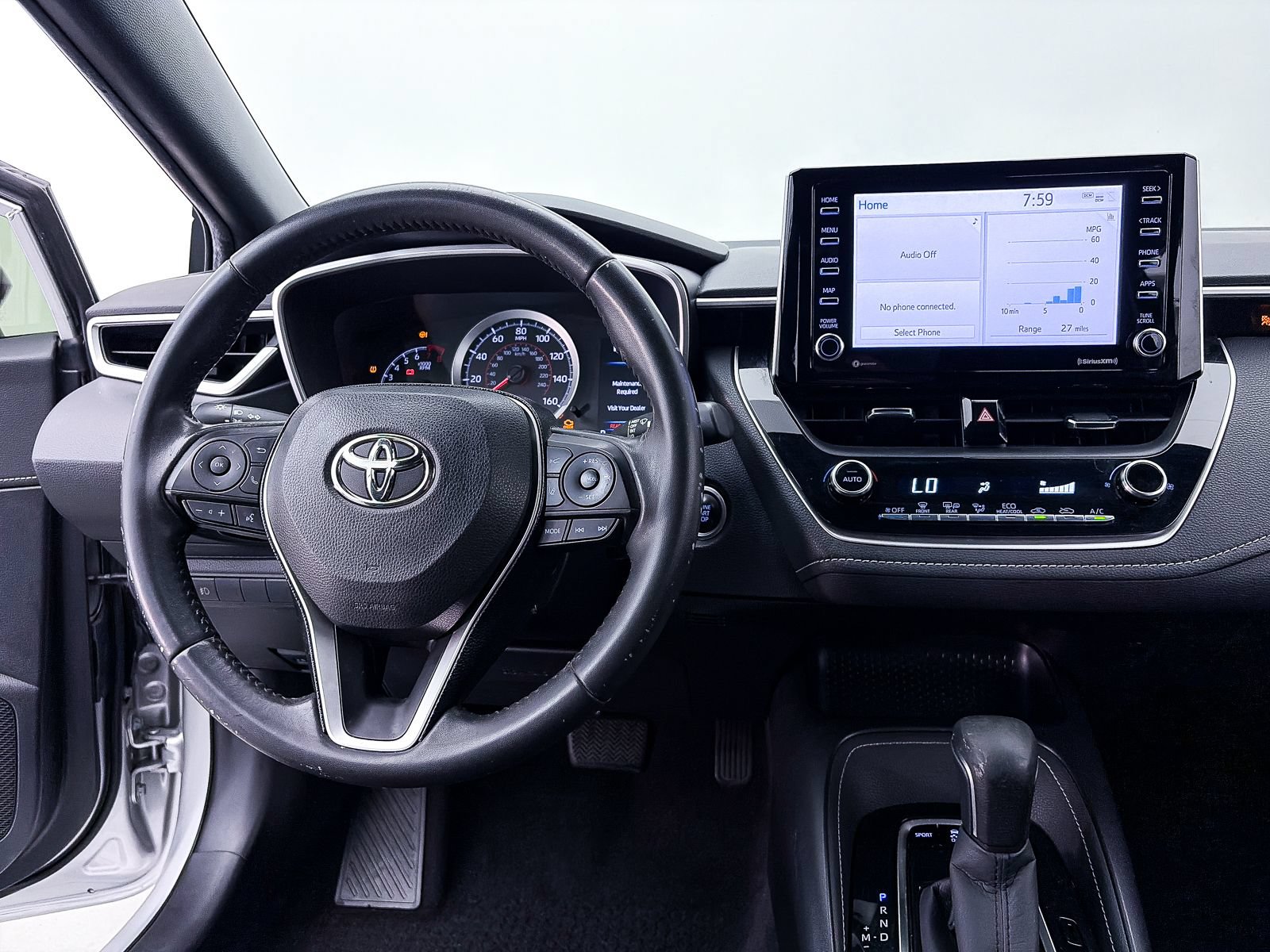 Used 2021 Toyota Corolla SE FWD image 3