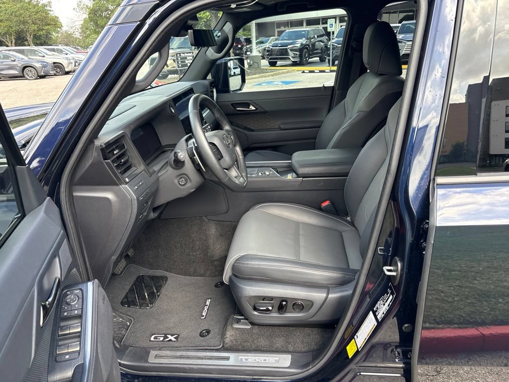 Certified 2025 Lexus GX 550 w/ Accessory Package (Z1) AWD/4WD image 18