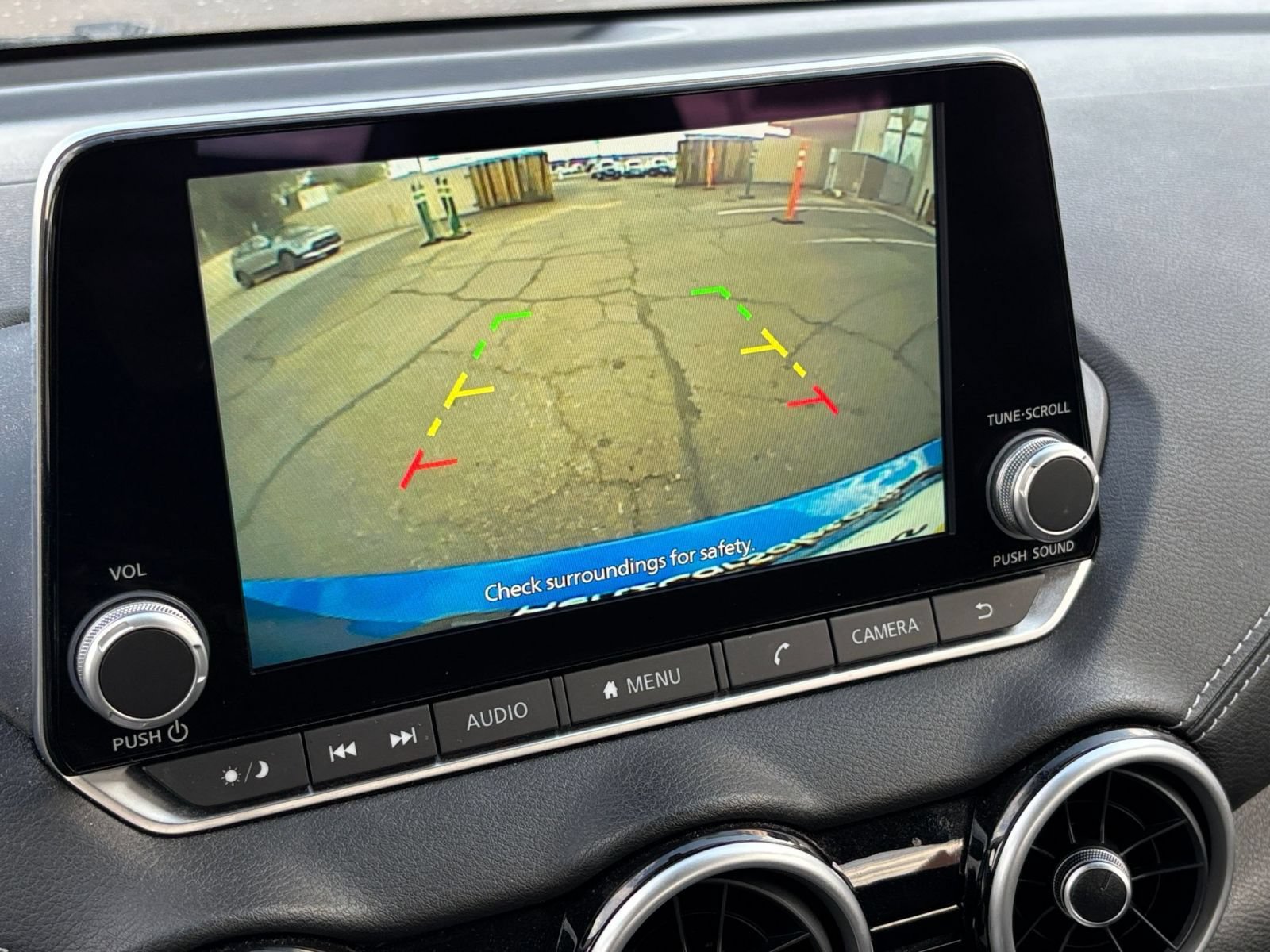 Used 2025 Nissan Sentra SV FWD image 18